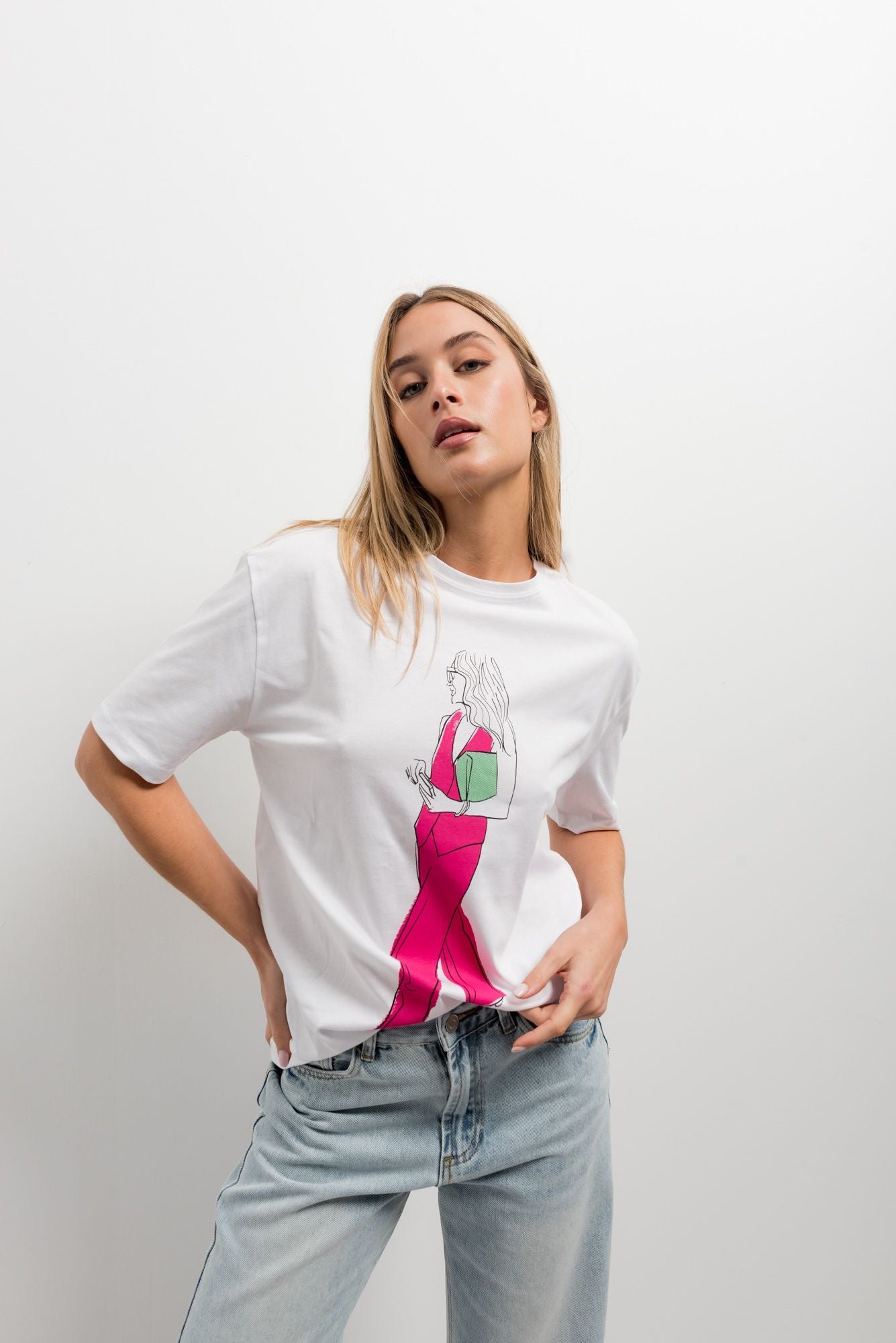 CAMISETA ESTAMPADO FRONTAL - Imagen 2