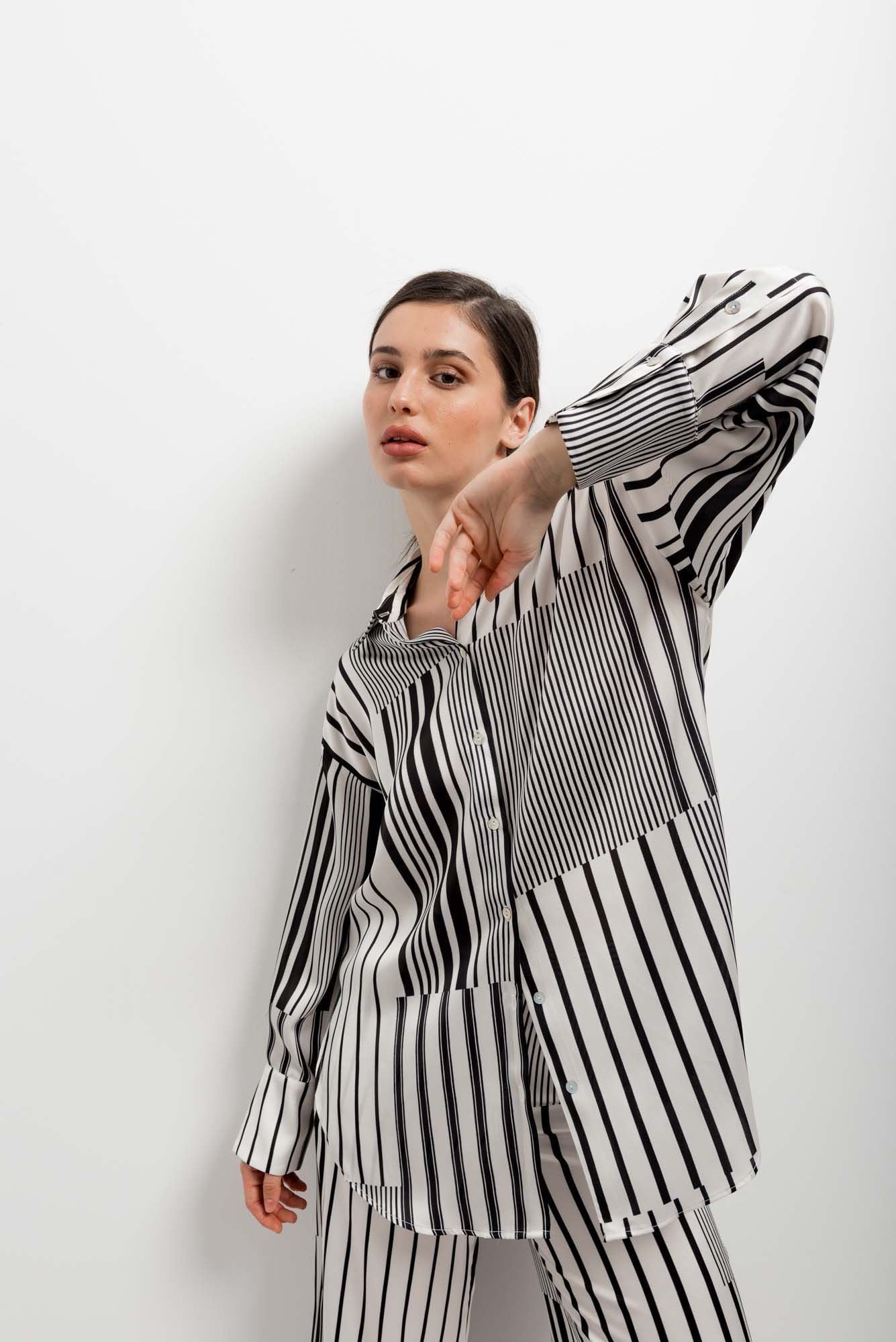 PANTALON ESTAMPADO - Imagen 4