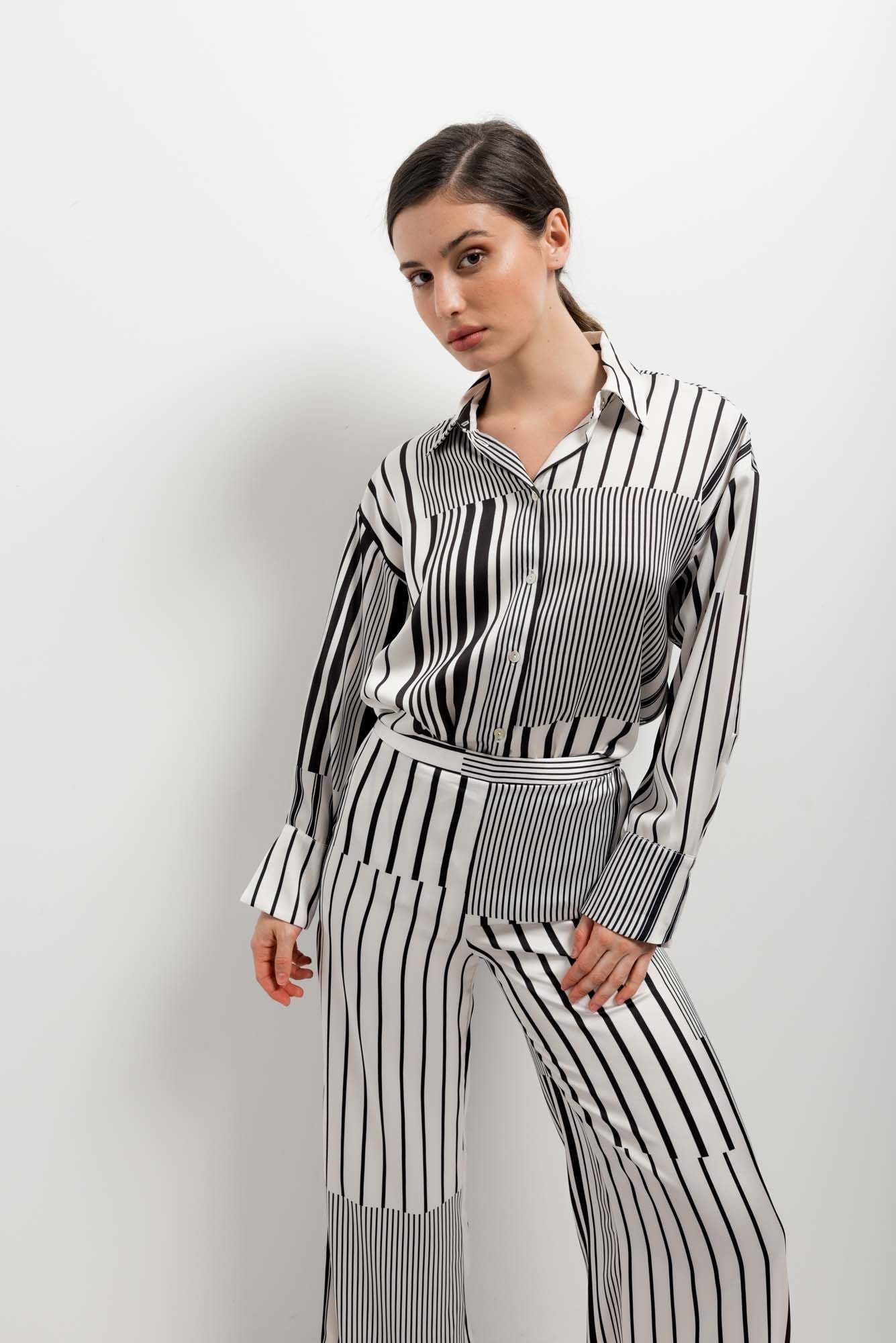 PANTALON ESTAMPADO - Imagen 3