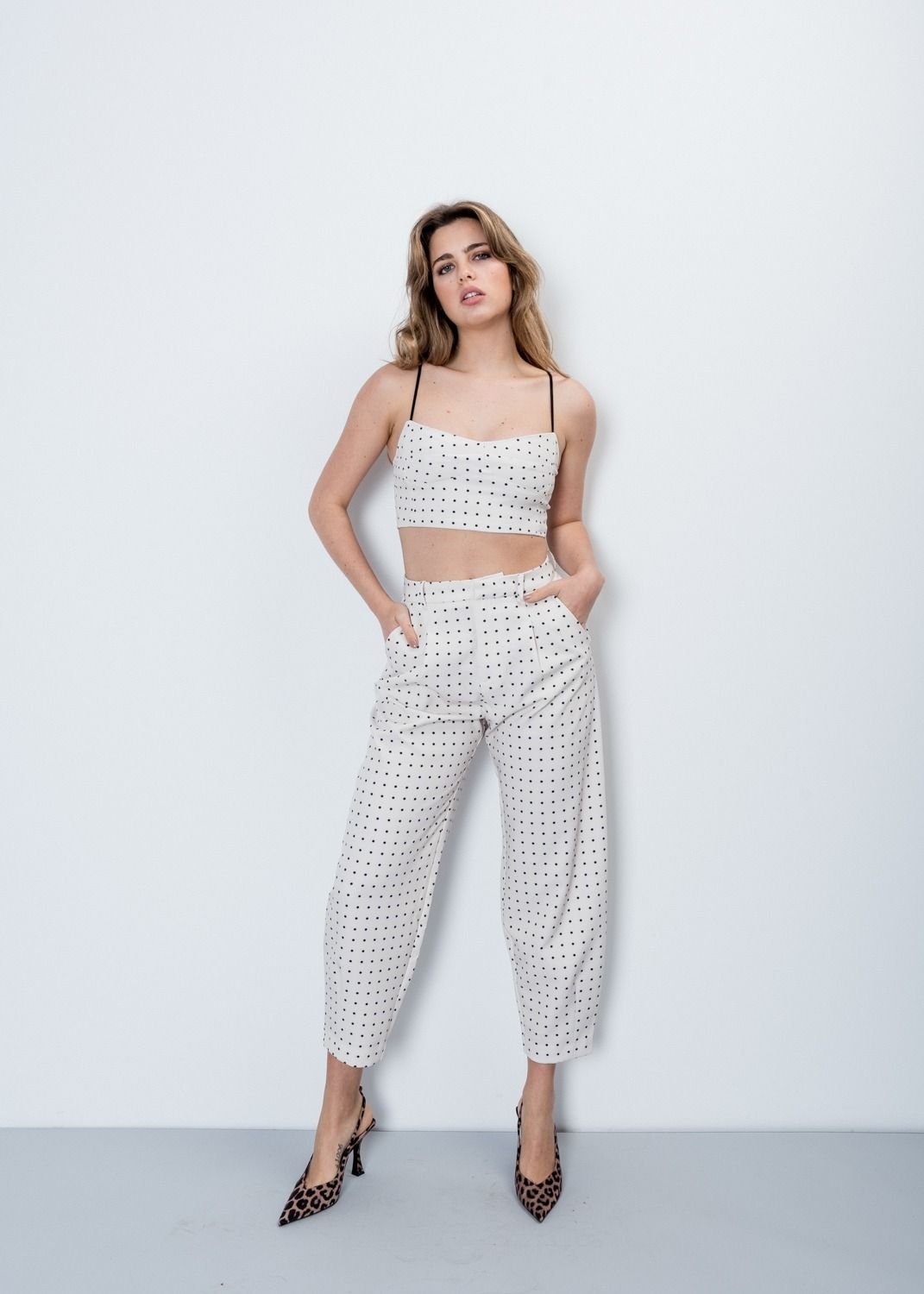 CUERPO CROP LUNARES - Imagen 2