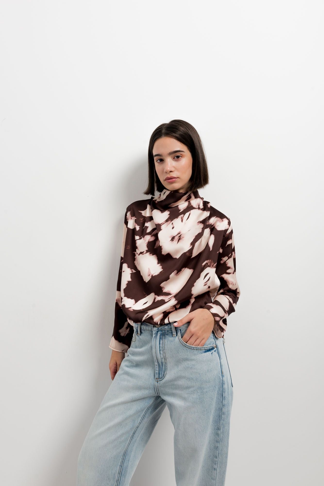 CAMISA SATINADA - Imagen 5