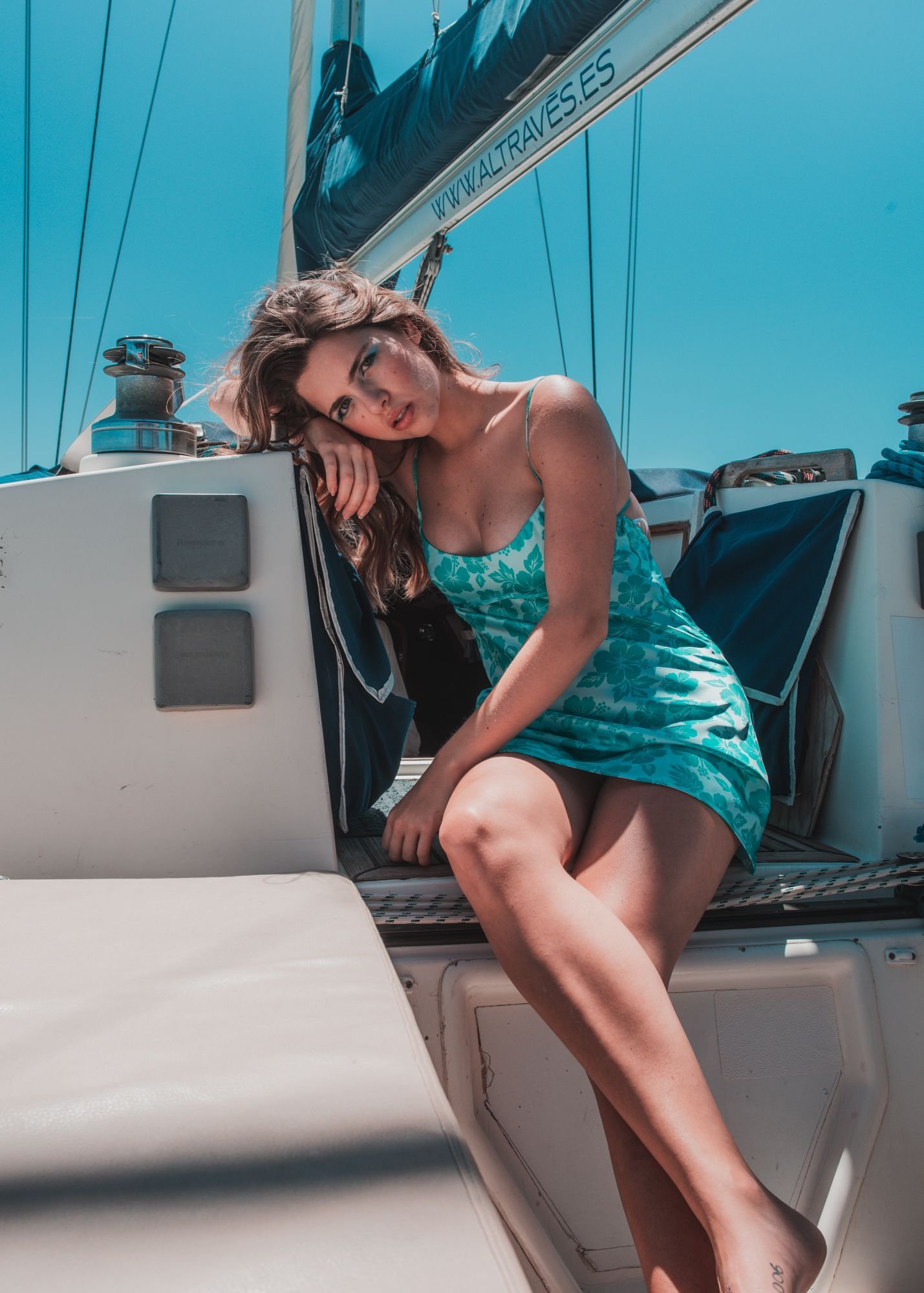 VESTIDO ESTAMPADO SATINADO - Imagen 4