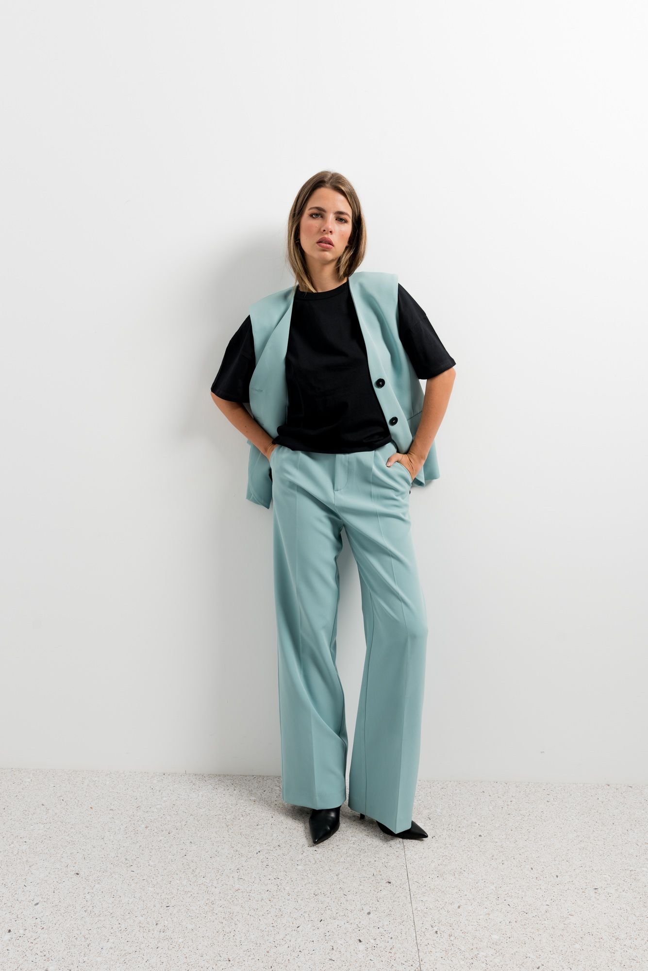 CHALECO SIN SOLAPA - Imagen 5