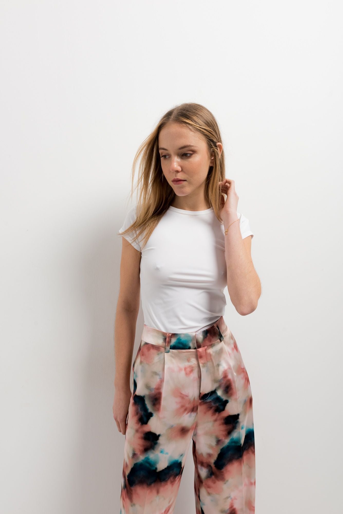PANTALÓN RECTO ESTAMPADO TIE DYE - Imagen 3