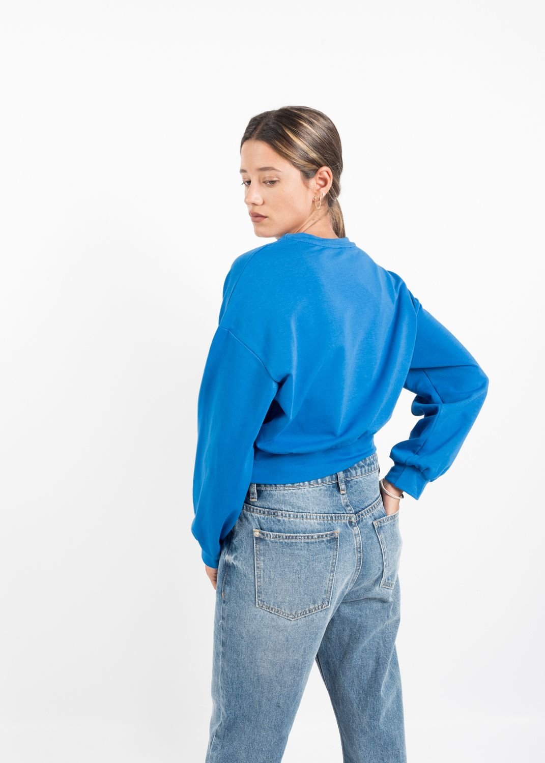 SUDADERA CORTA CINTURON - Imagen 3