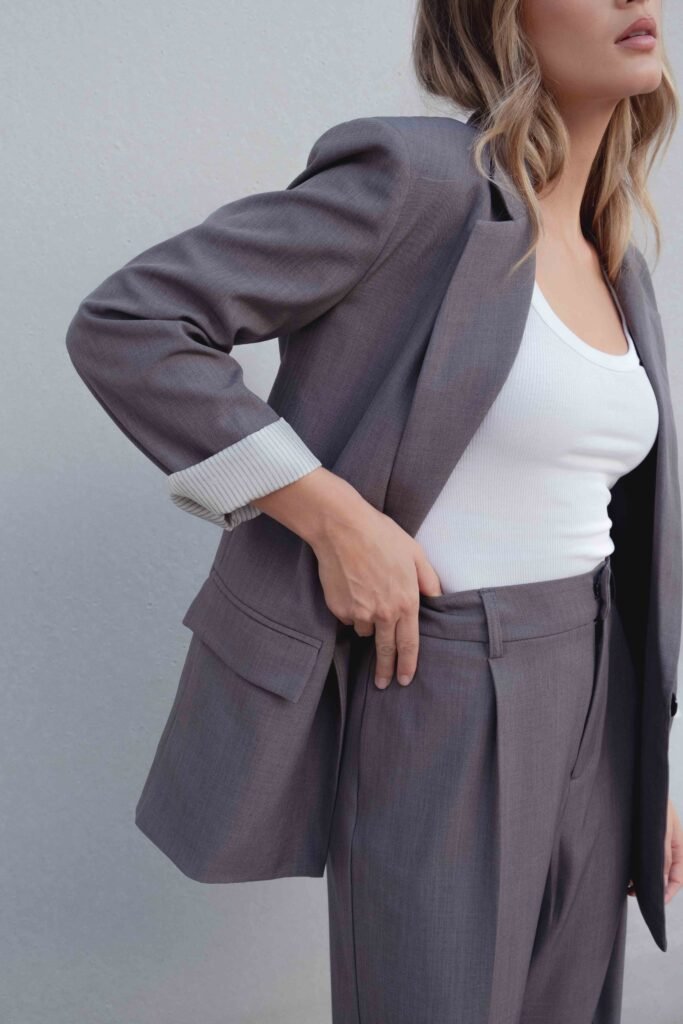 blazer mujer gris Lola Vibe