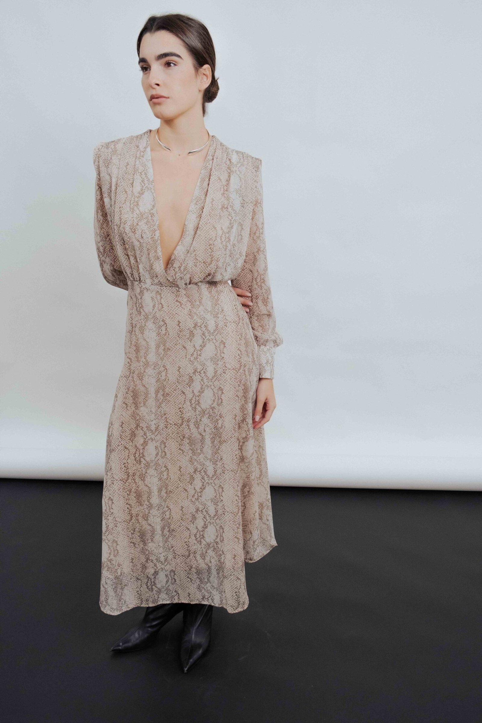 VESTIDO GASA ESTAMPADO ANIMAL - Imagen 2