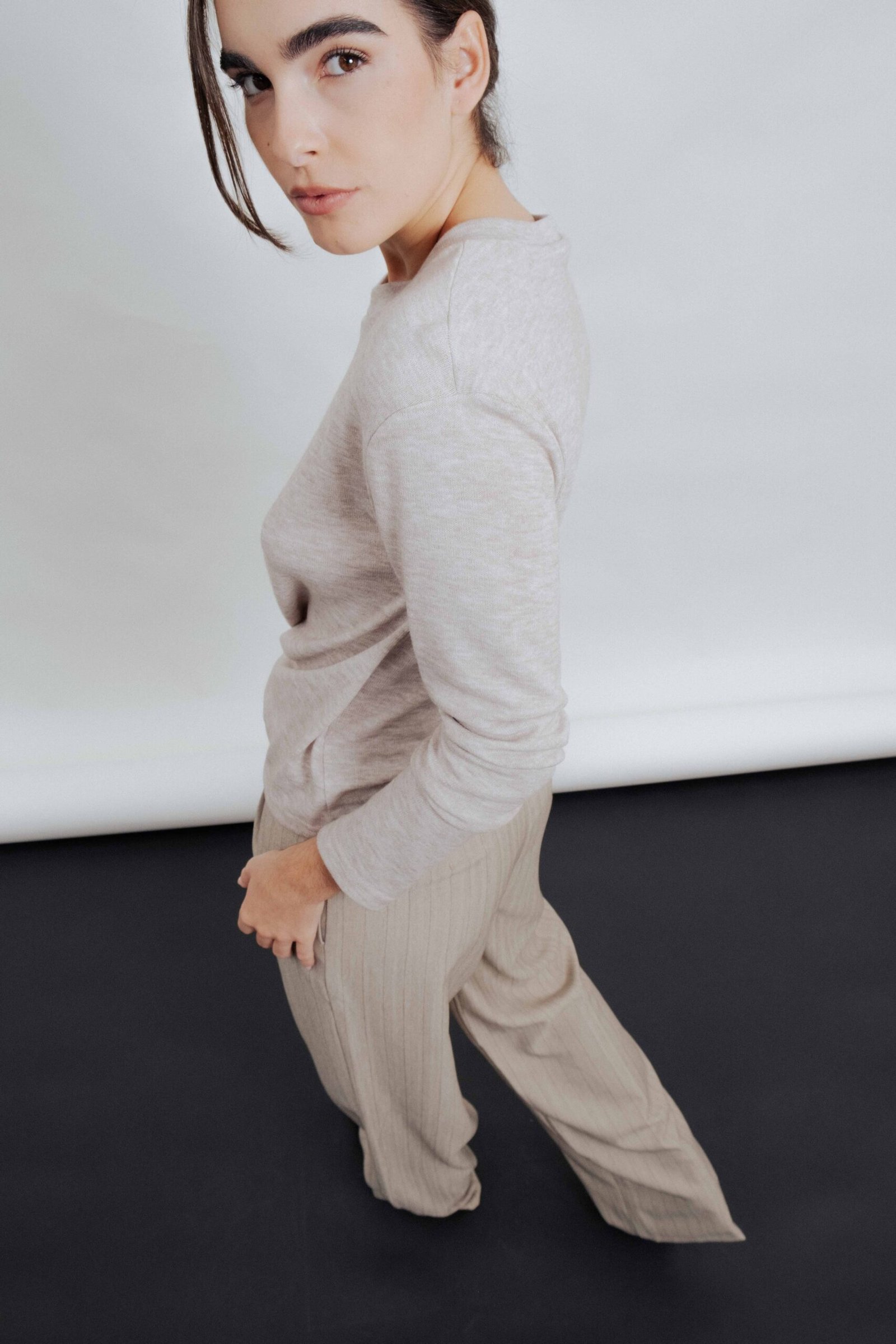 CAMISETA CON NUDO - Imagen 3