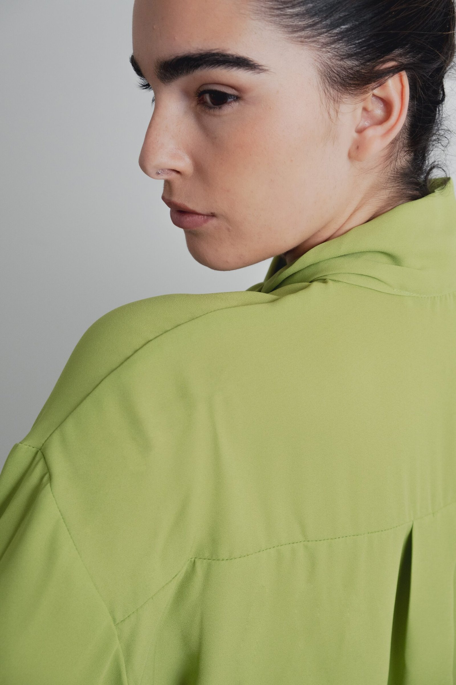 CAMISA VERDE LAZADA - Imagen 4