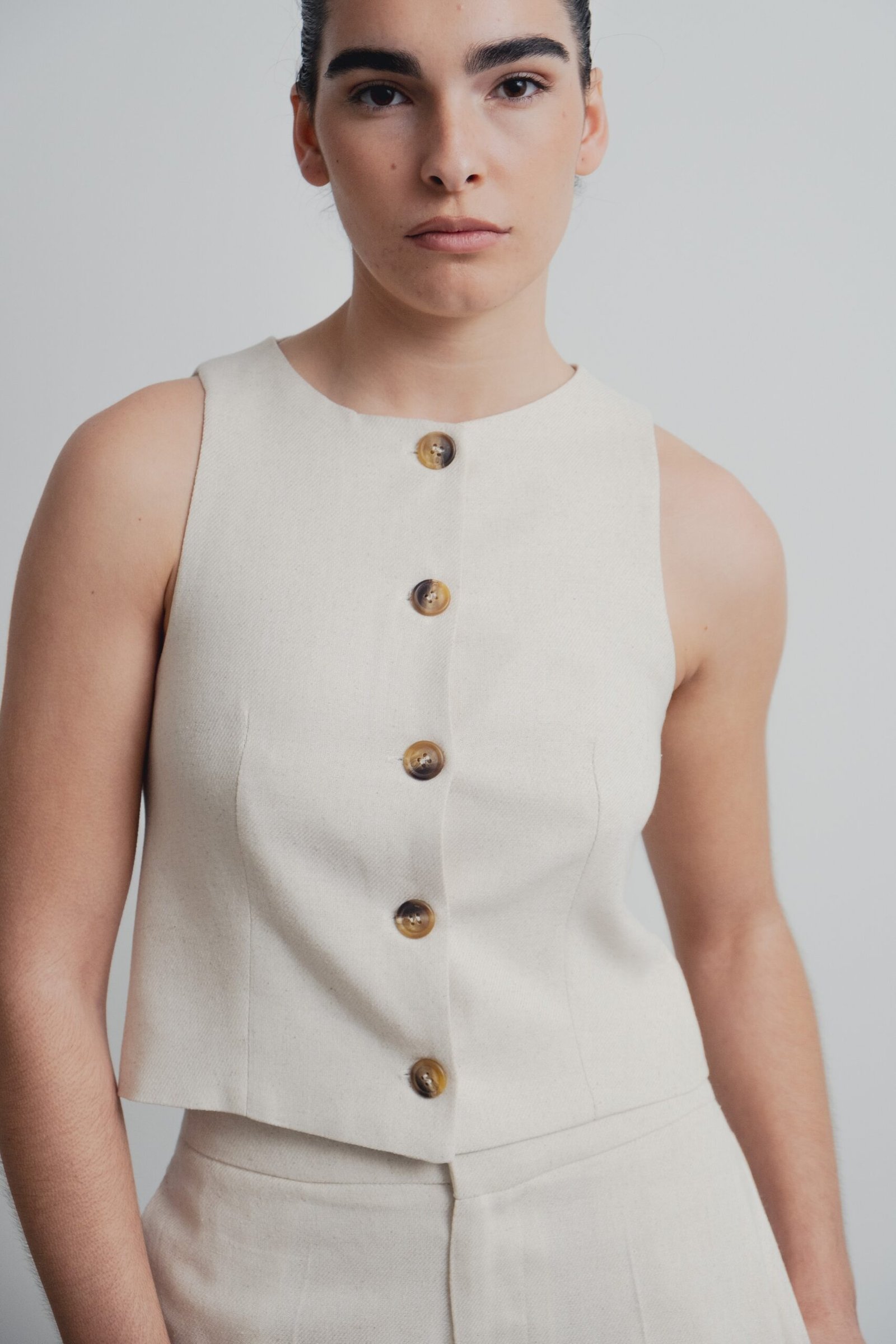 CHALECO BOTONES - Imagen 3