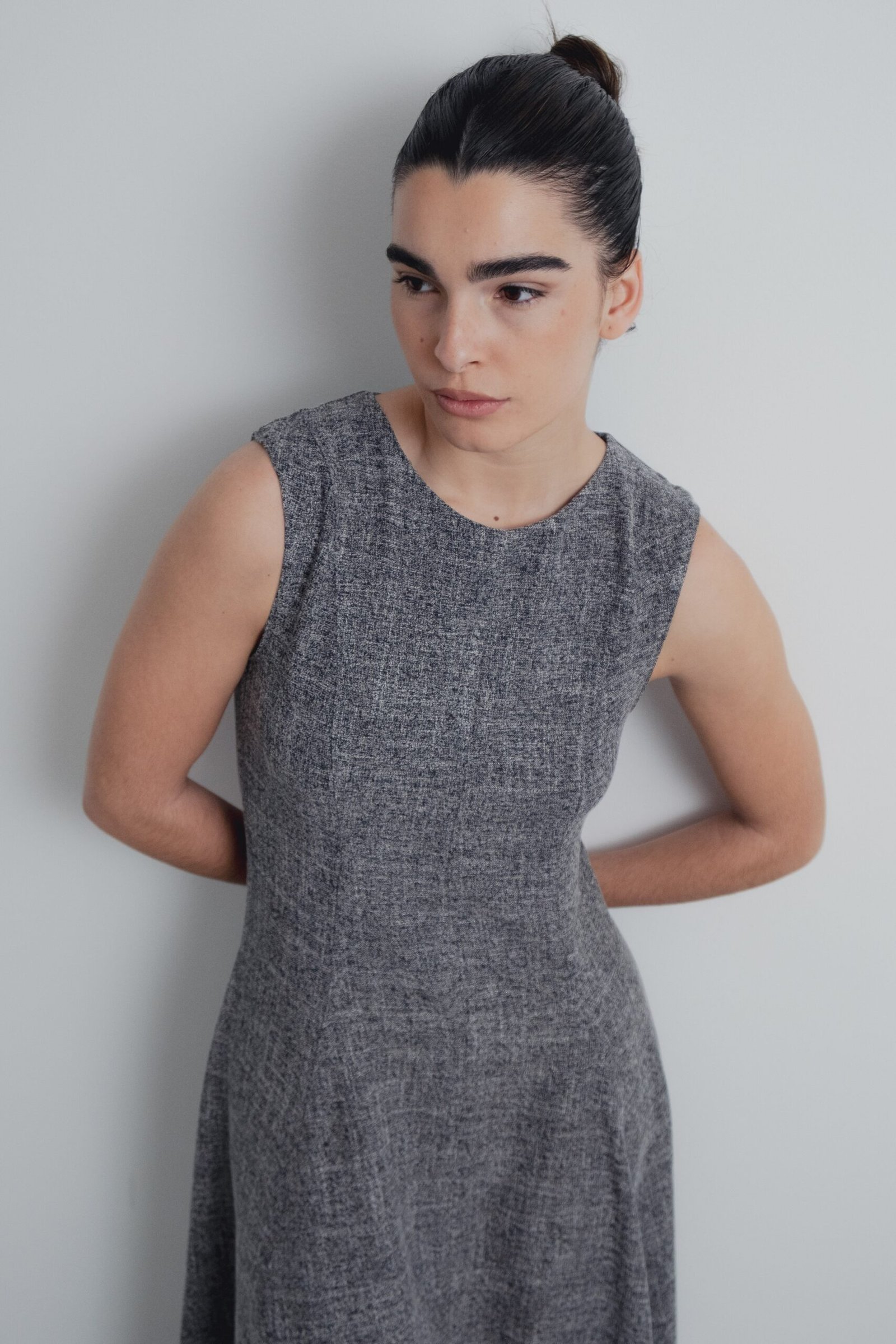 VESTIDO MIDI ESTRUCTURA - Imagen 4