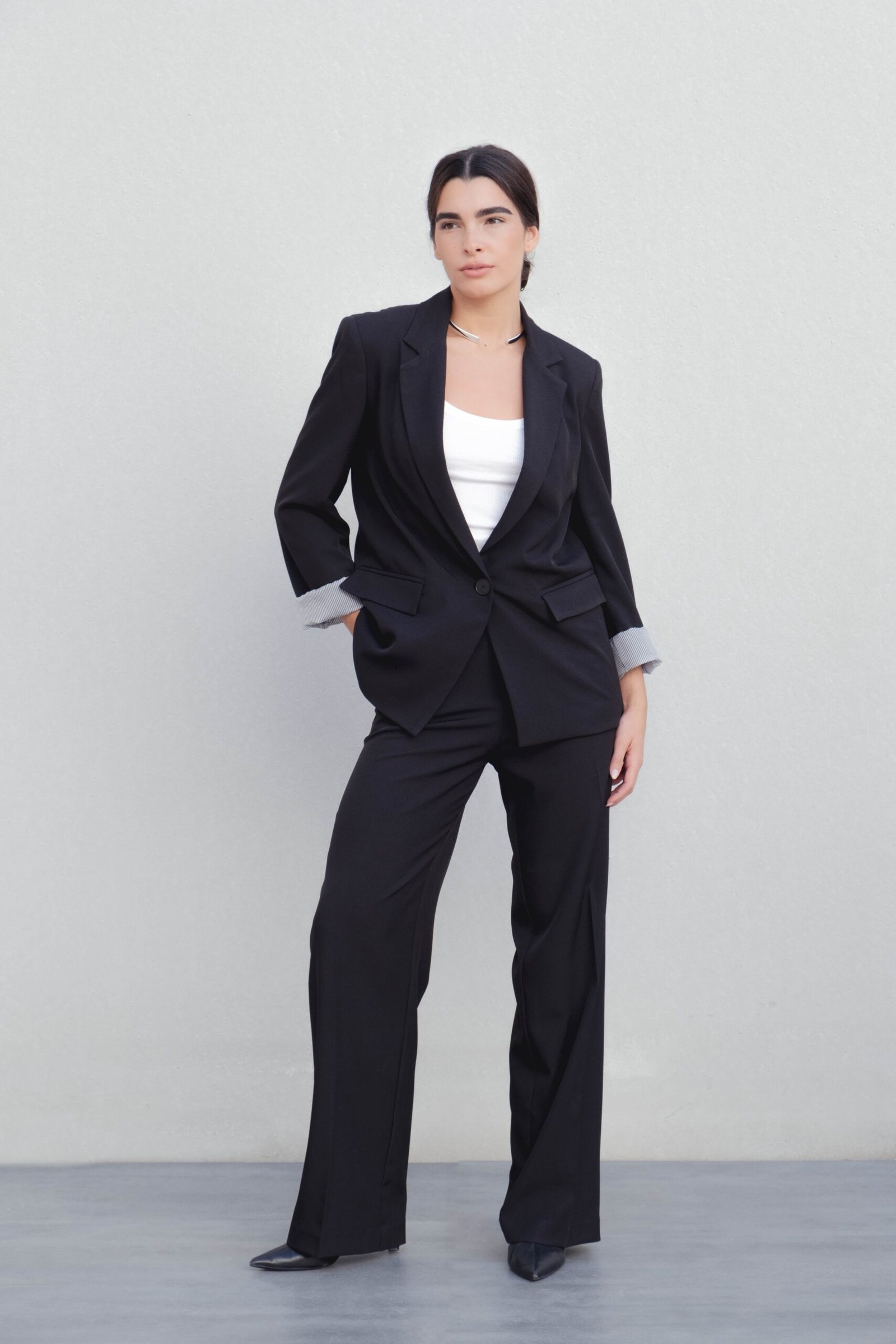 PANTALÓN ANCHO PINZAS - Imagen 2