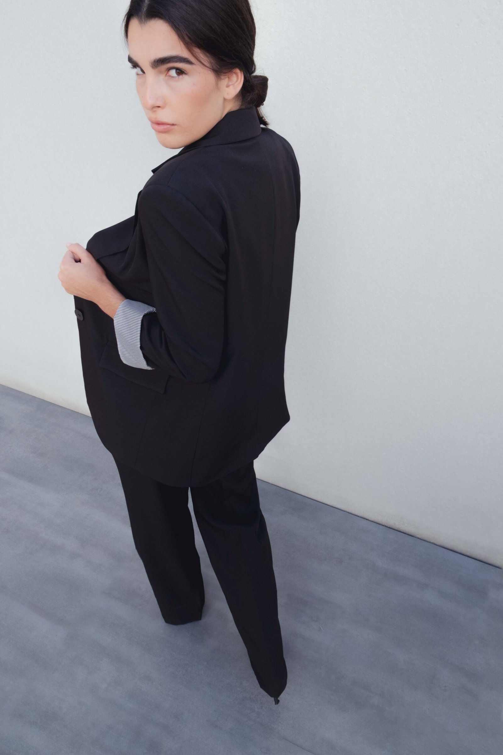 PANTALÓN ANCHO PINZAS - Imagen 4