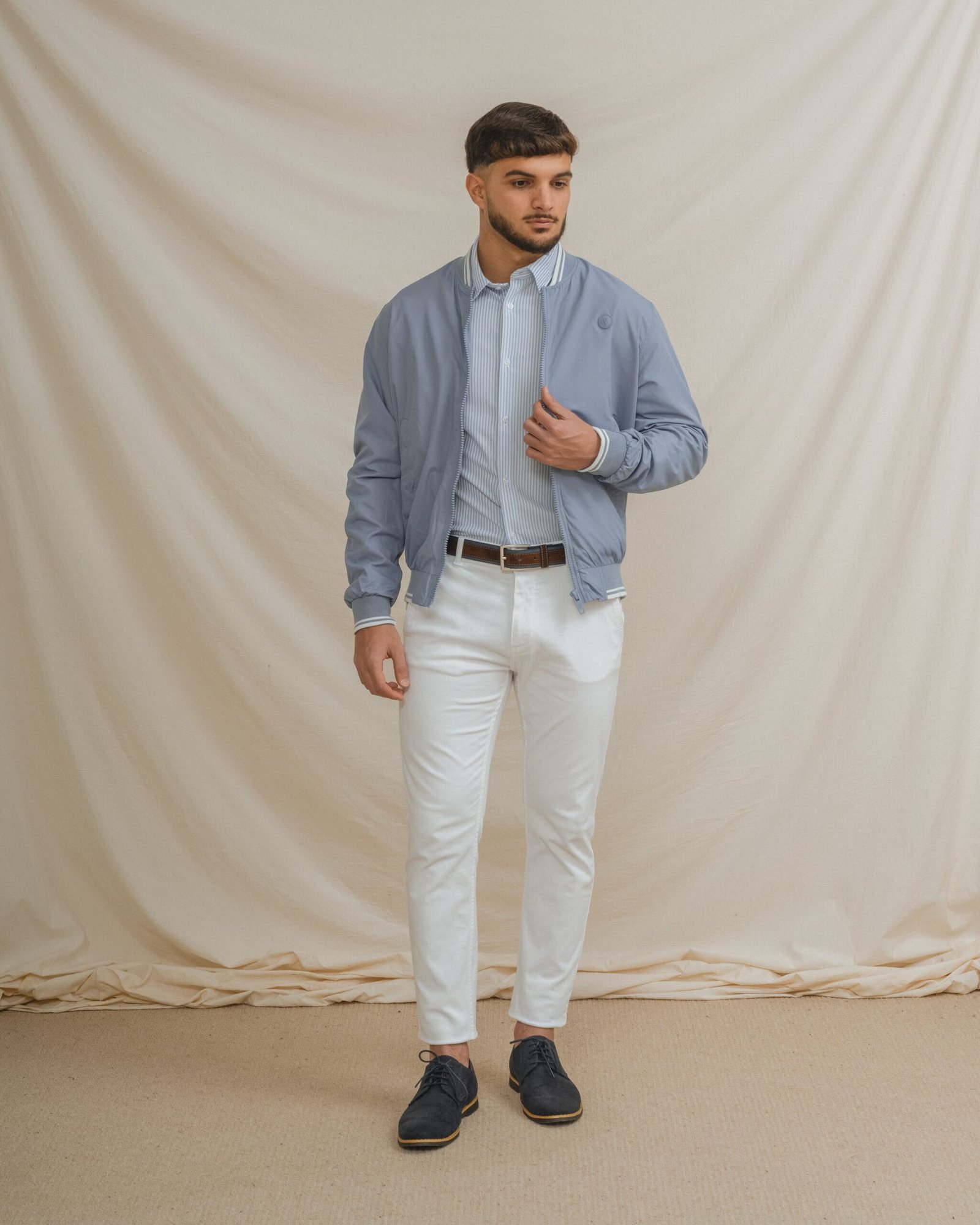 CAZADORA BOMBER LIGERA CELESTE - Imagen 3