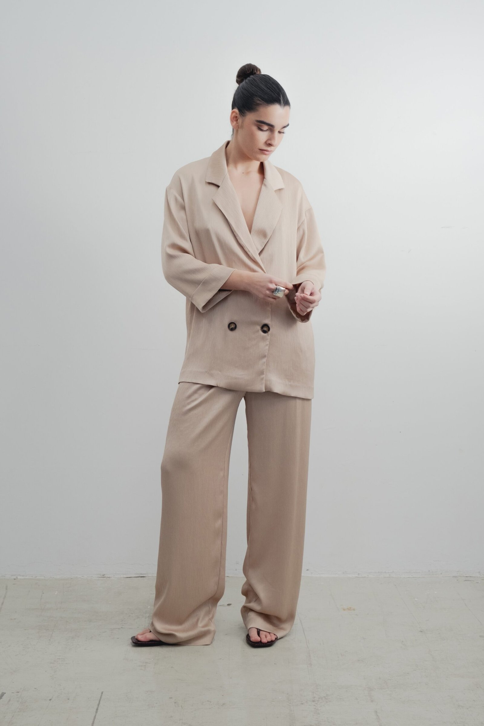 BLAZER SATINADA CRUZADA - Imagen 3