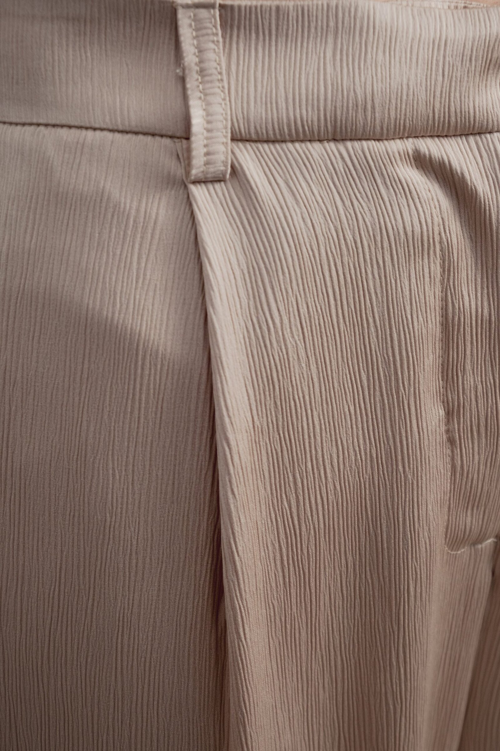 PANTALÓN FLUIDO SATINADO - Imagen 5