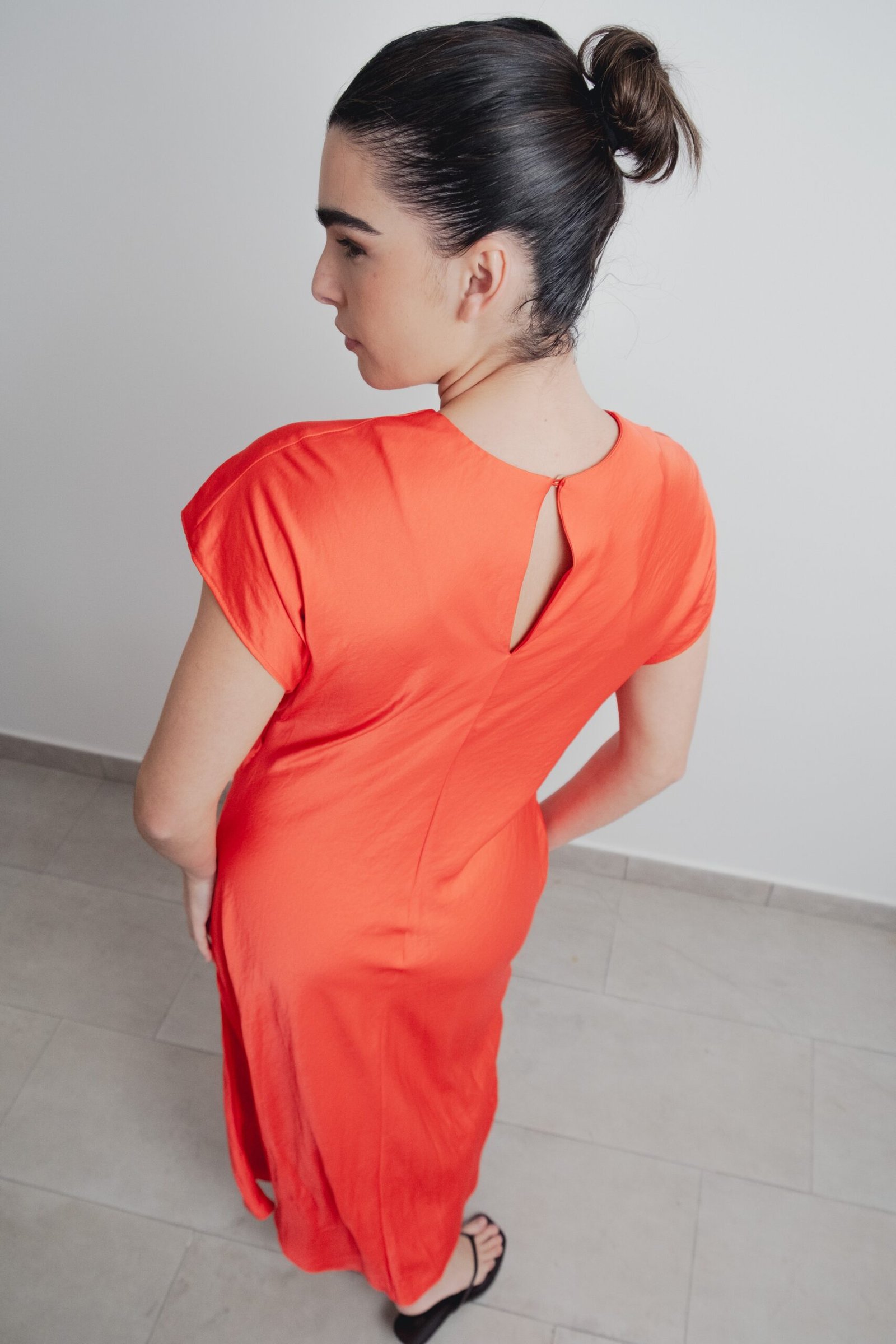 VESTIDO NUDO DELANTERO - Imagen 5