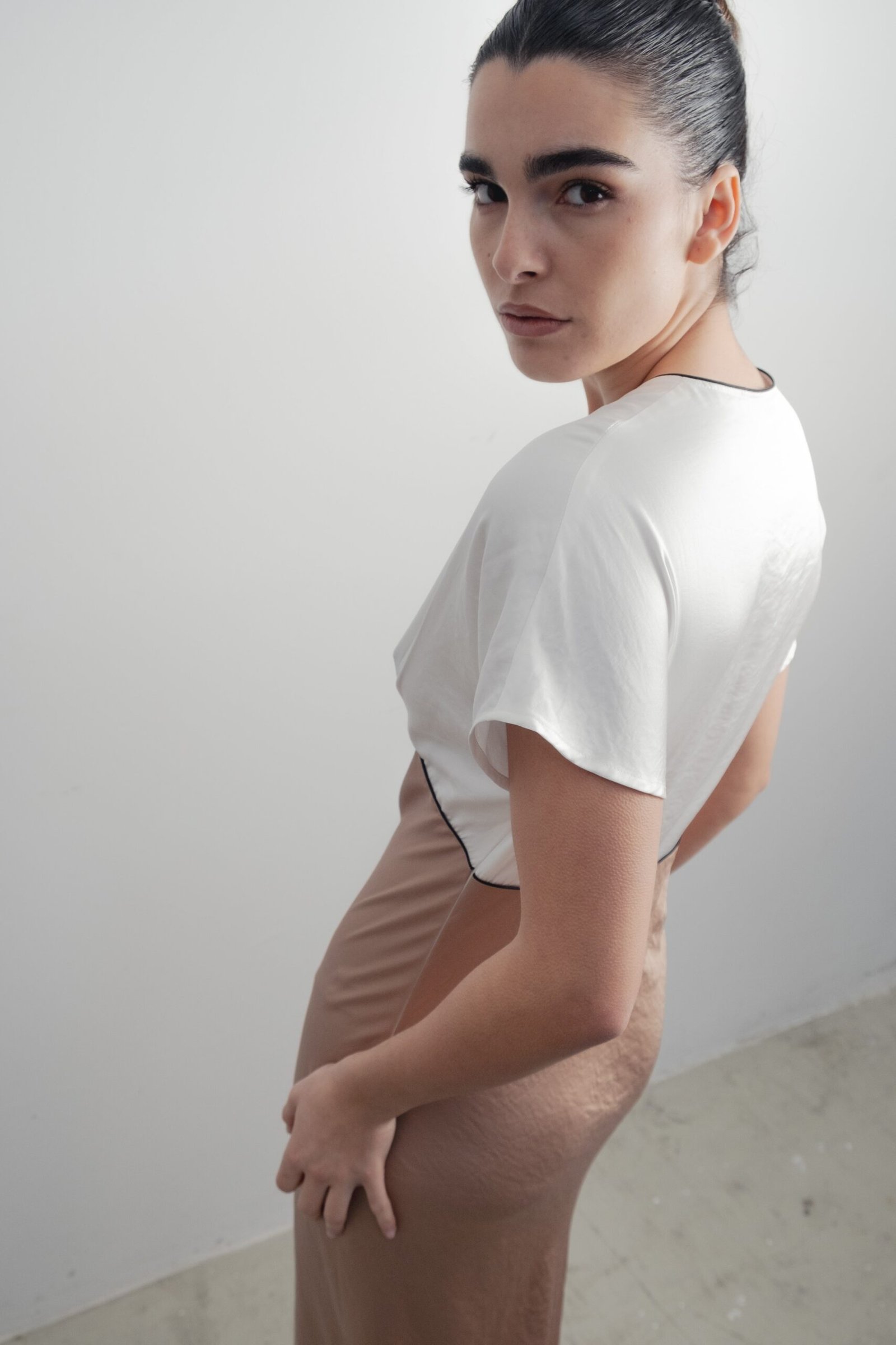 VESTIDO SATINADO VIVOS CONTRASTE - Imagen 6