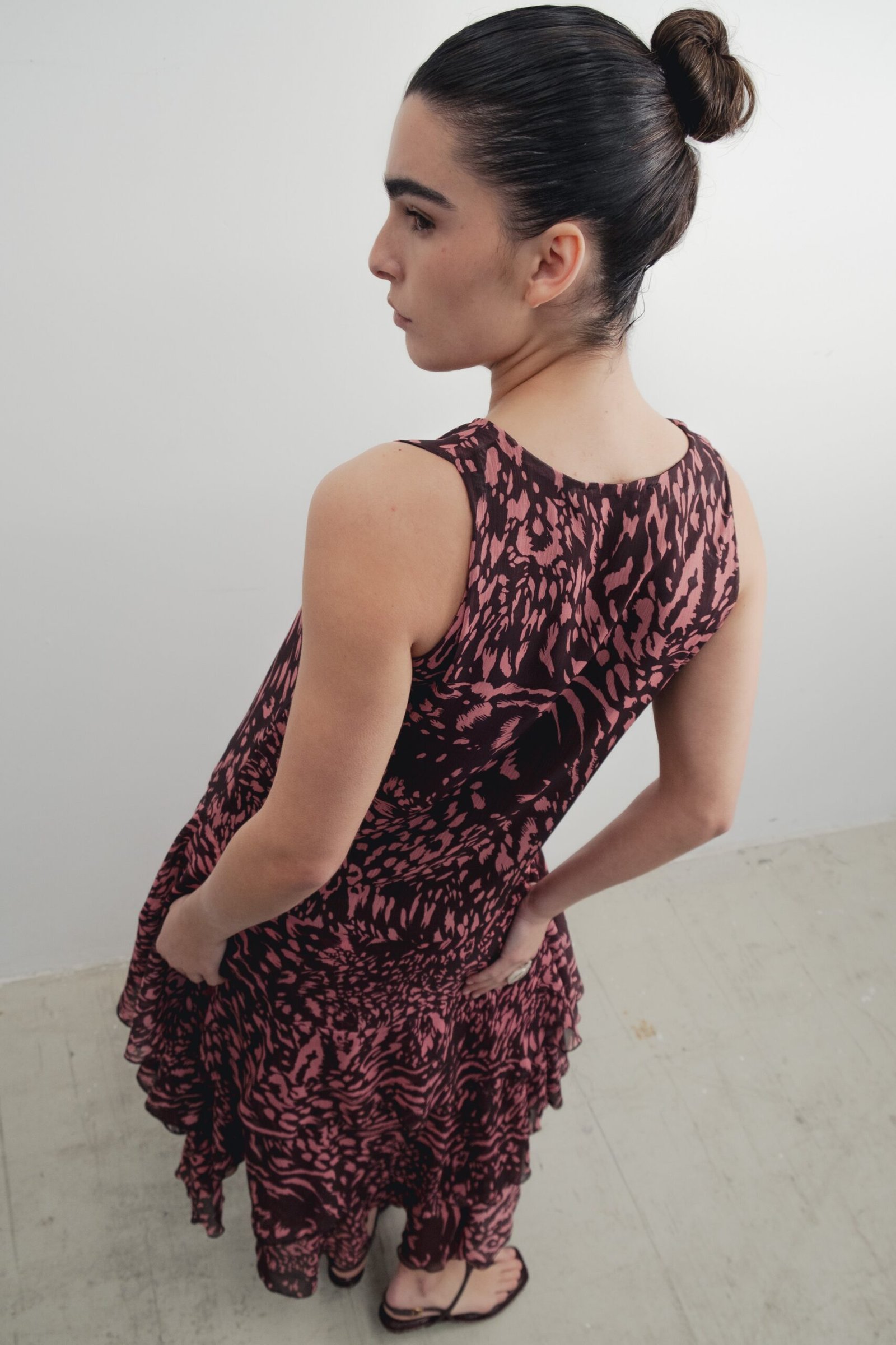 VESTIDO LARGO VOLANTES ESTAMPADO - Imagen 4