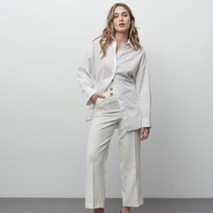 PANTALÓN TRABILLA BOTONES DORADOS