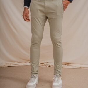 PANTALÓN CHINO SKINNY VERDE