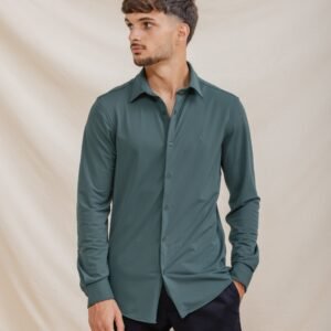 CAMISA ELÁSTICA VERDE CON VARILLA